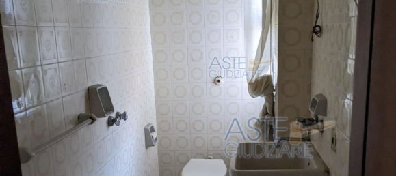 5-Zimmer Wohnung in Livorno, Italy, Nr. 41792 4