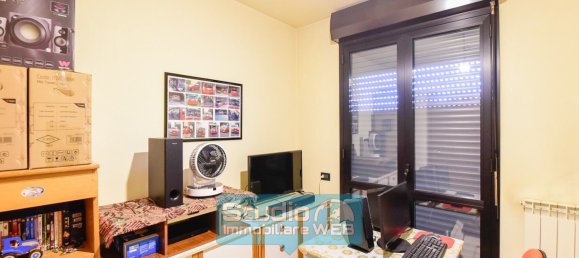 Edificio en Orsenigo, Italy 472 m² No. 306456 85