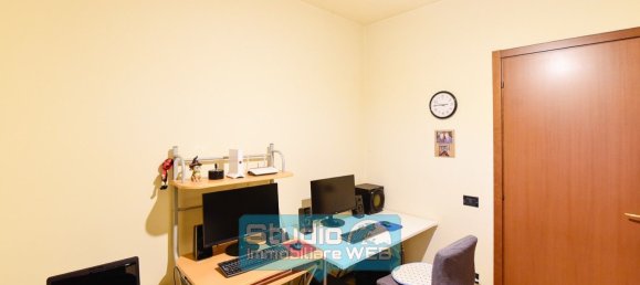 Edificio en Orsenigo, Italy 472 m² No. 306456 87