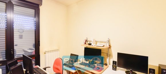 472m² Building in Orsenigo, Italy No. 306456 93