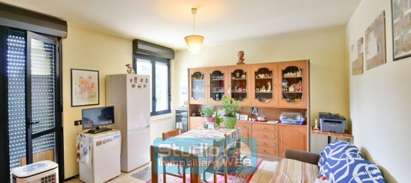 Edificio en Orsenigo, Italy 472 m² No. 306456 79