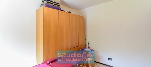 Edificio en Orsenigo, Italy 472 m² No. 306456 69