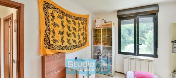 Edificio en Orsenigo, Italy 472 m² No. 306456 64