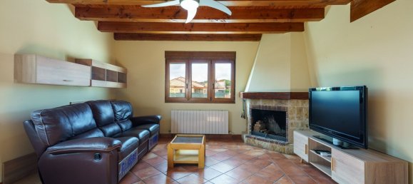 4 غرف نوم منزل في Aldeamayor de San Martin, Spain رقم 69306 11