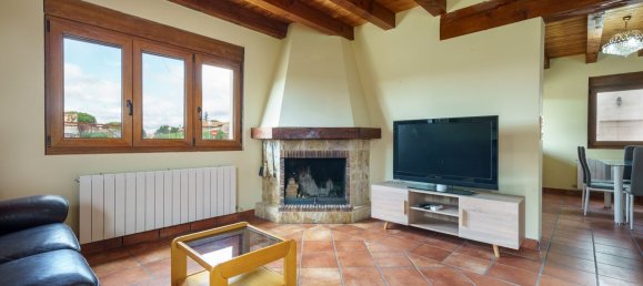 4 غرف نوم منزل في Aldeamayor de San Martin, Spain رقم 69306 10