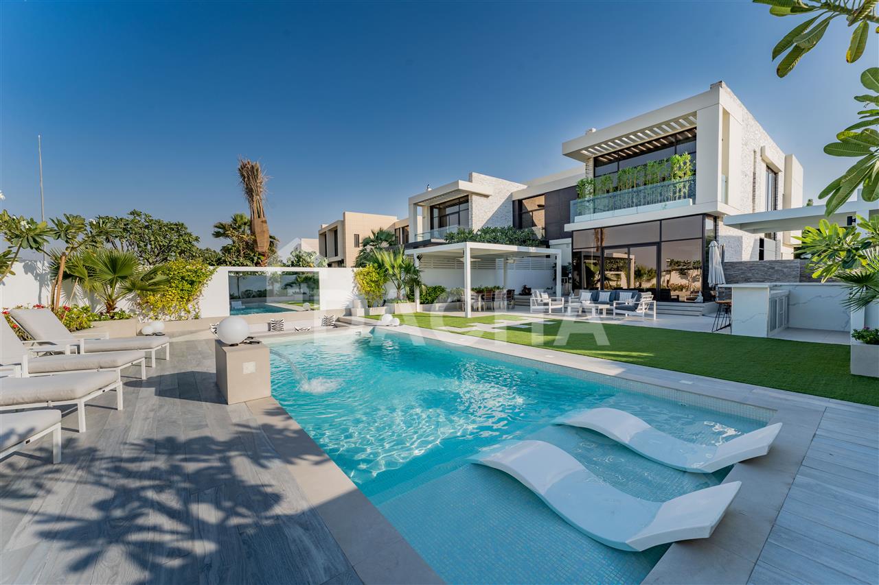 5 bedrooms Villa in DAMAC Hills (Akoya by DAMAC), UAE No. 27898