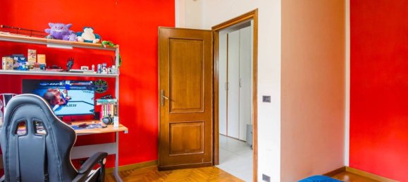 3 Schlafzimmer Haus in Piossasco, Italy, Nr. 264083 21