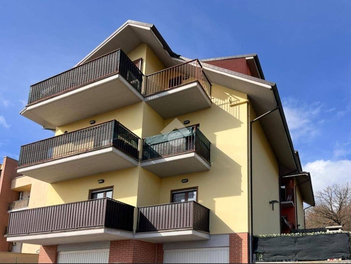 1 bedroom Apartment in L'Aquila, Italy No. 346922