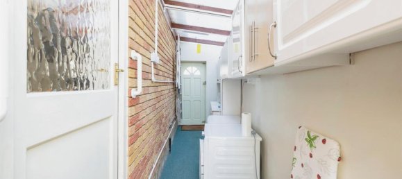 Casa T3 em Watford, United Kingdom N.º 6039 4