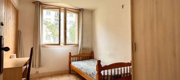 3 Schlafzimmer Wohnung in Vitry-sur-Seine, France, Nr. 328608 6