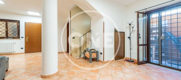 3 Schlafzimmer Haus in Guidonia Montecelio, Italy, Nr. 327323 23