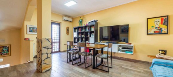 3 Schlafzimmer Haus in Guidonia Montecelio, Italy, Nr. 327323 4