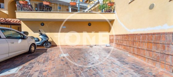 3 Schlafzimmer Haus in Guidonia Montecelio, Italy, Nr. 327323 30