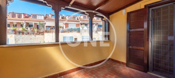 3 Schlafzimmer Haus in Guidonia Montecelio, Italy, Nr. 327323 22