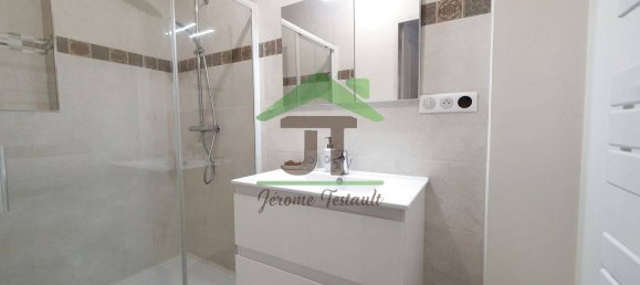 5 bedrooms House in Chateaudun, France No. 77904 17