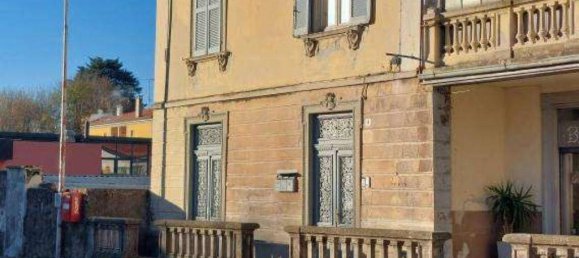 Apartamento de 2 dormitorios en Laveno-Mombello, Italy No. 282563 3