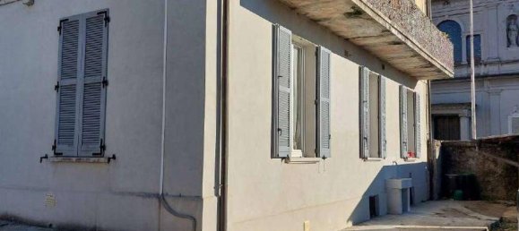 Apartamento de 2 dormitorios en Laveno-Mombello, Italy No. 282563 5