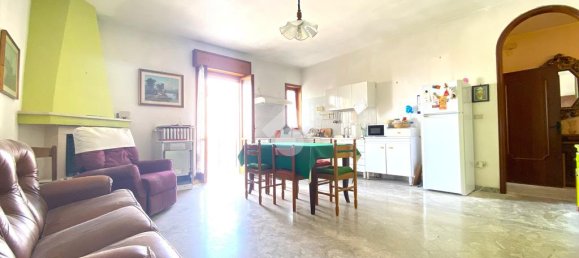 Квартира с 2 спальнями в Лечче, Италия № 329645 6