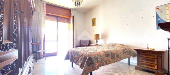 Квартира с 2 спальнями в Лечче, Италия № 329645 11