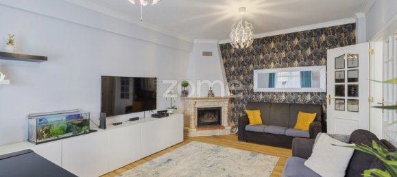 Дом с 4 спальнями в Алмада, Португалия № 355000 10