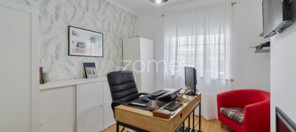 Дом с 4 спальнями в Алмада, Португалия № 355000 8