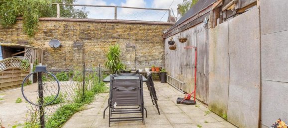 2 bedrooms Apartment in Waltham Forest, United Kingdom No. 4039 5