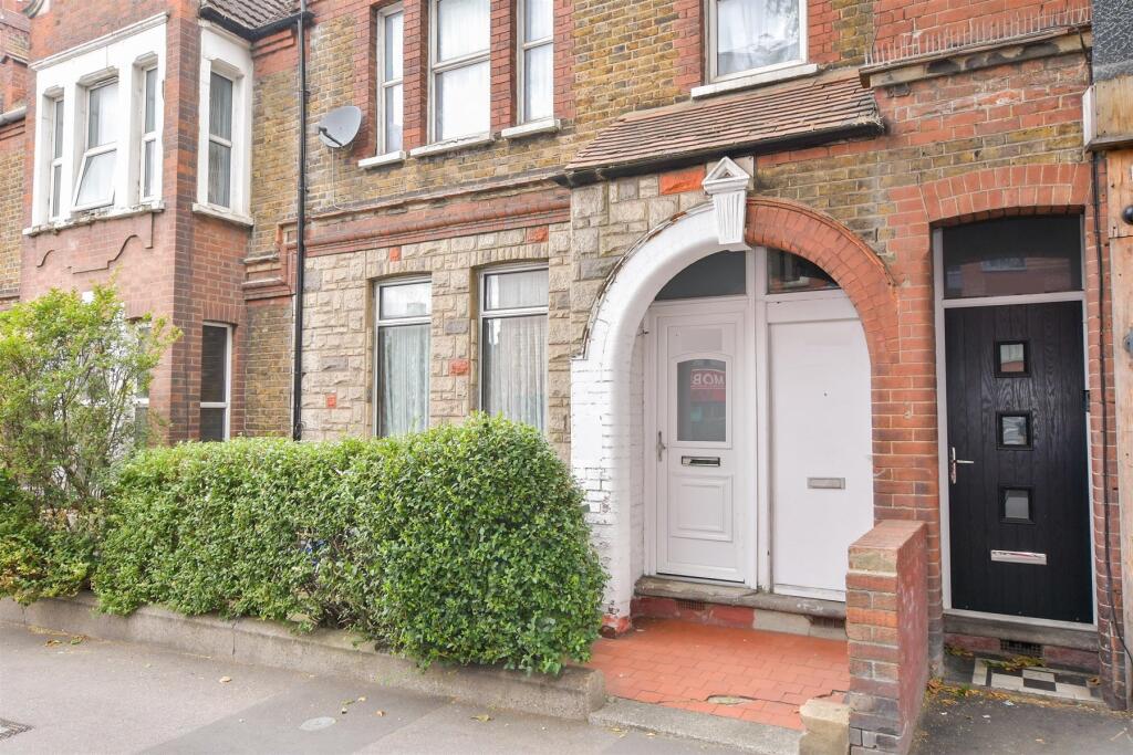 2 bedrooms Apartment in Waltham Forest, United Kingdom No. 4039