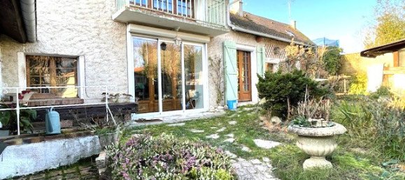 3 chambres Maison à Bailleau-Armenonville, France No. 219503 2