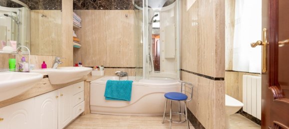 4 غرف نوم منزل في Peligros, Spain رقم 177520 48