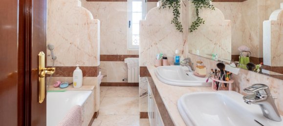 4 غرف نوم منزل في Peligros, Spain رقم 177520 3