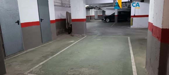  مرآب في La Linea de la Concepcion, Spain 26متر مربع رقم 139149 2