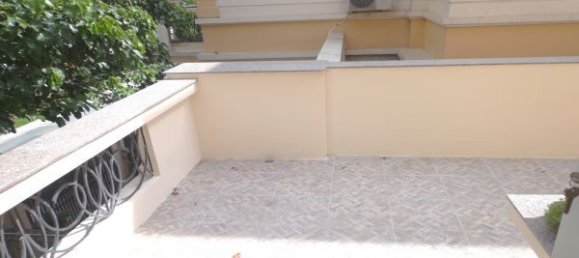 4 bedrooms Villa in Tay Ho, Vietnam No. 1420 2