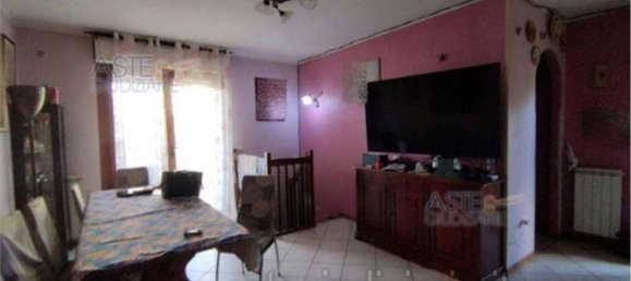 4-Zimmer Wohnung in Rome, Italy, Nr. 189092 3