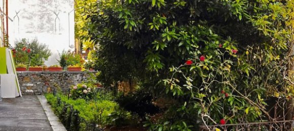 Квартира с 3 комнатами в Триест, Италия № 284007 3