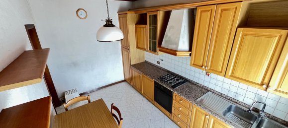 Квартира с 3 комнатами в Триест, Италия № 284007 6