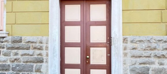 Квартира с 3 комнатами в Триест, Италия № 284007 4