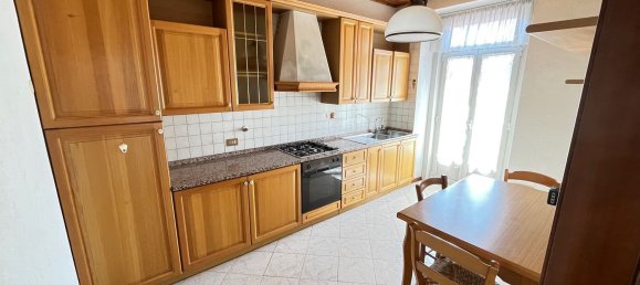 Квартира с 3 комнатами в Триест, Италия № 284007 5