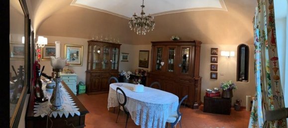 Дом с 5 комнатами в Нови Лигуре, Италия № 114829 12