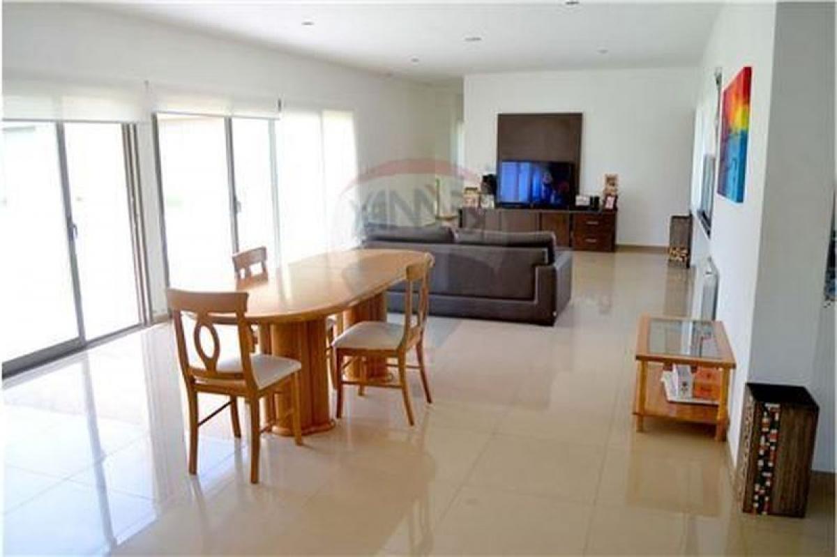 3 Schlafzimmer Haus in Santa Fe, Argentina, Nr. 6303