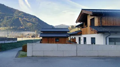 2 bedrooms Apartment in Neukirchen am Grossvenediger, Austria No. 217726