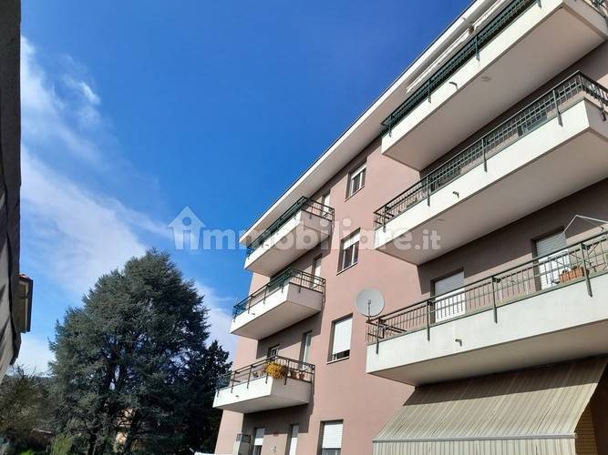 3 chambres Appartement à Induno Olona, Italy No. 2332