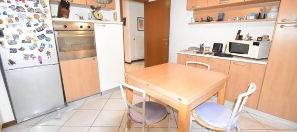 4 rooms Apartment in Castelfranco Emilia, Italy No. 151666 4