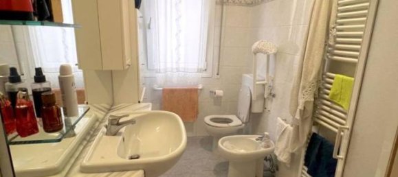 4 rooms Apartment in Castelfranco Emilia, Italy No. 151666 13