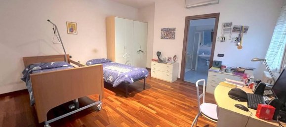 4 rooms Apartment in Castelfranco Emilia, Italy No. 151666 10
