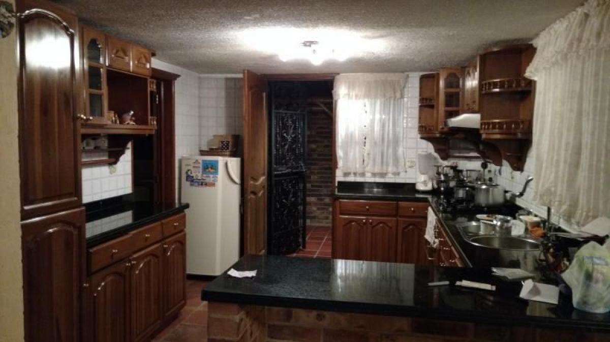 3 bedrooms House in Cundinamarca, Colombia No. 7985