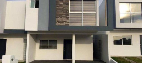 Casa de 3 dormitorios en Querétaro, Mexico No. 146229 2