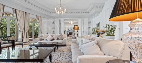 9 bedrooms Castles in Marbella, Spain No. 167250 4