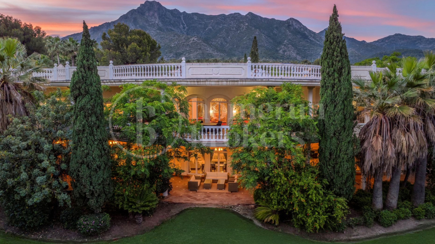9 bedrooms Castles in Marbella, Spain No. 167250
