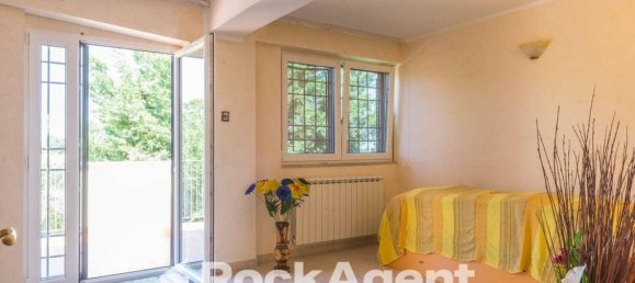 3 bedrooms Villa in Rome, Italy No. 296880 18