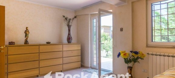 3 bedrooms Villa in Rome, Italy No. 296880 19